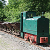 Lok 30 (Schöma 27 PS alter Bauweise) mit gemischtem Kipploren-Zug